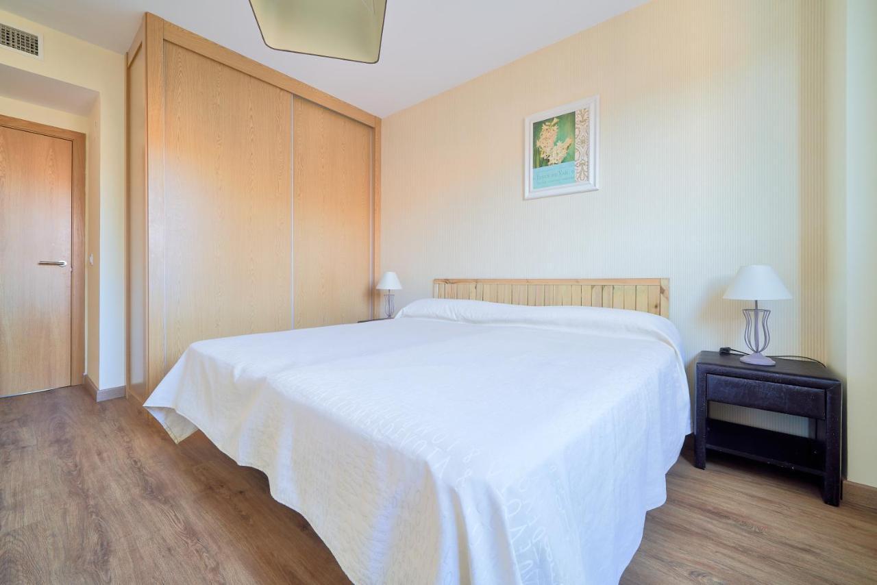 Alterhome Apartamento Con Piscina Maria Zambrano มาลากา ภายนอก รูปภาพ