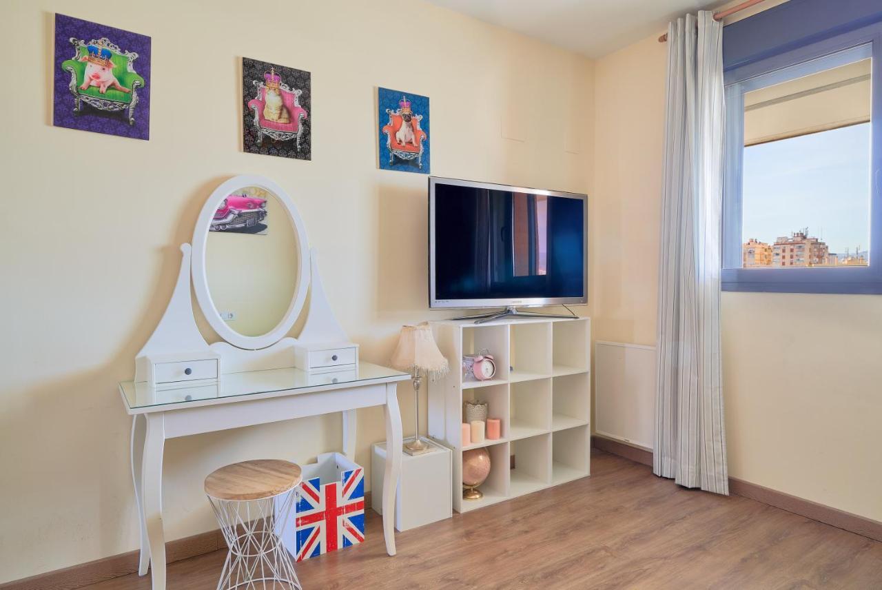 Alterhome Apartamento Con Piscina Maria Zambrano มาลากา ภายนอก รูปภาพ